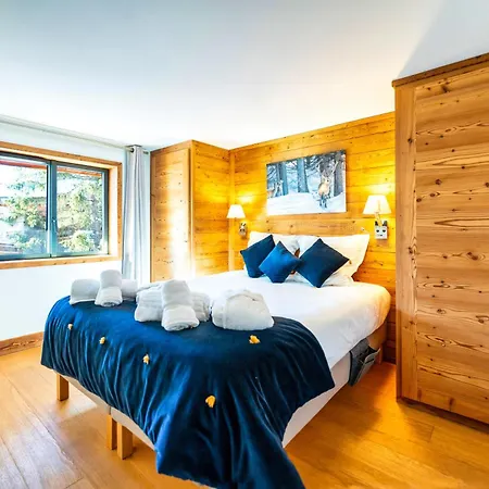 Les Clarines D'or,villa Avec Piscine,jacuzzi Et Sauna , Aux Pieds Des Pistes De , Pour 12 Personnes *