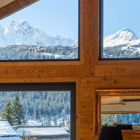 Chalet Les Clarines D'or,villa Avec Piscine,jacuzzi Et Sauna , Aux Pieds Des Pistes De , Pour 12 Personnes Courchevel